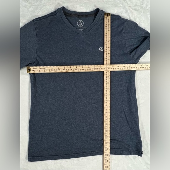 Volcom Blue Marbled TShirt w White Icon Size XL - Picture 3 of 4